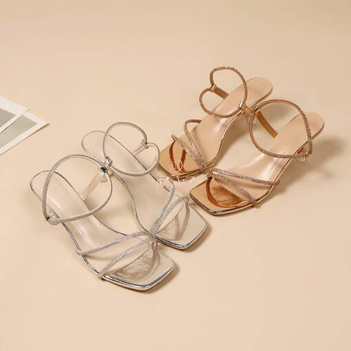 MAYZ Anastasia (8301) - IDR 145.000